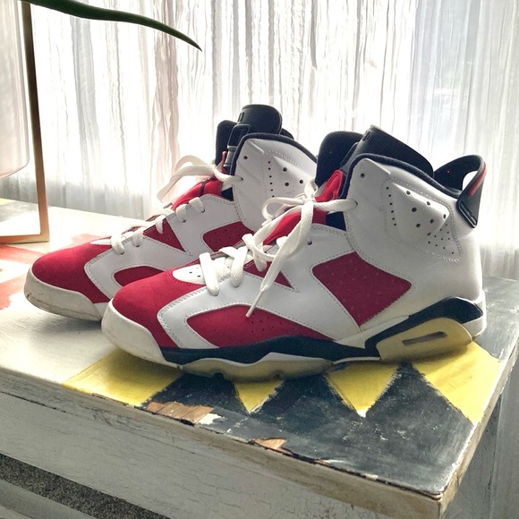 NWOT Jordan 6 Retro OG Mid Carmine US 10.5 - Picture 5 of 10